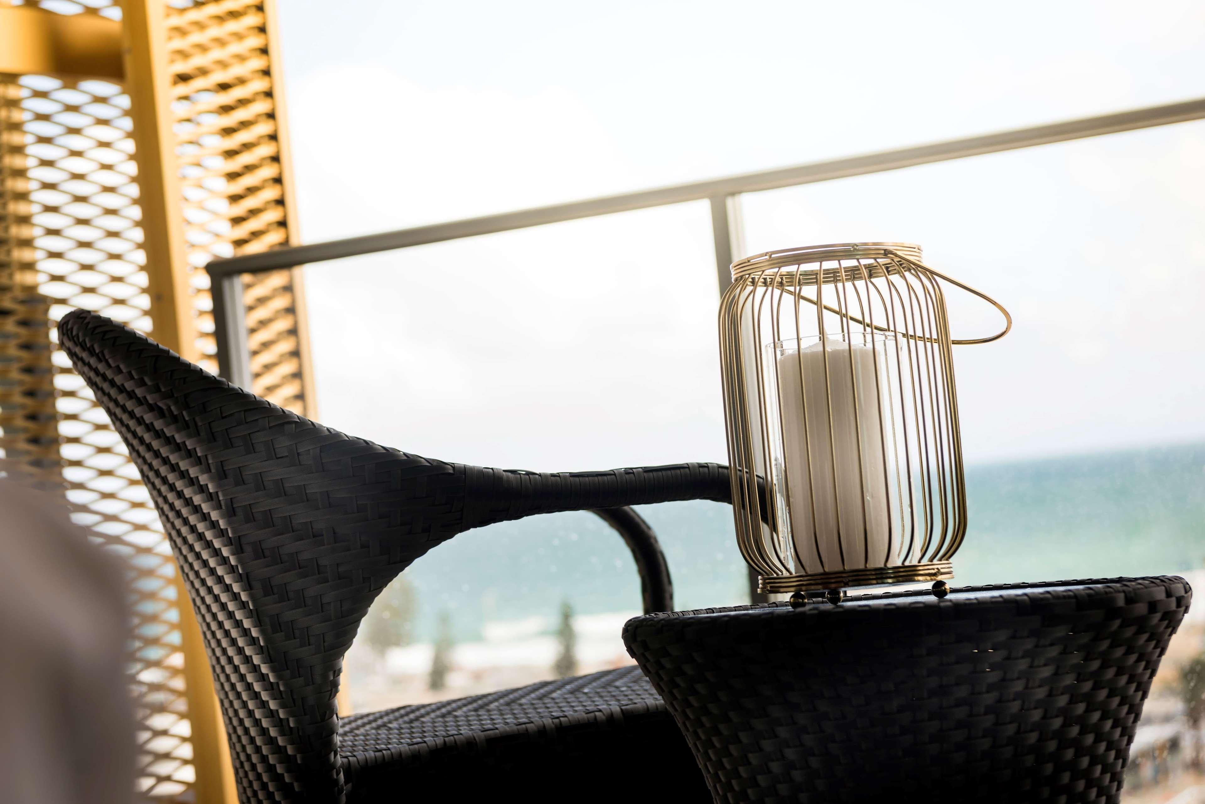 Ramada By Wyndham Vetroblu Scarborough Beach Perth Exterior foto