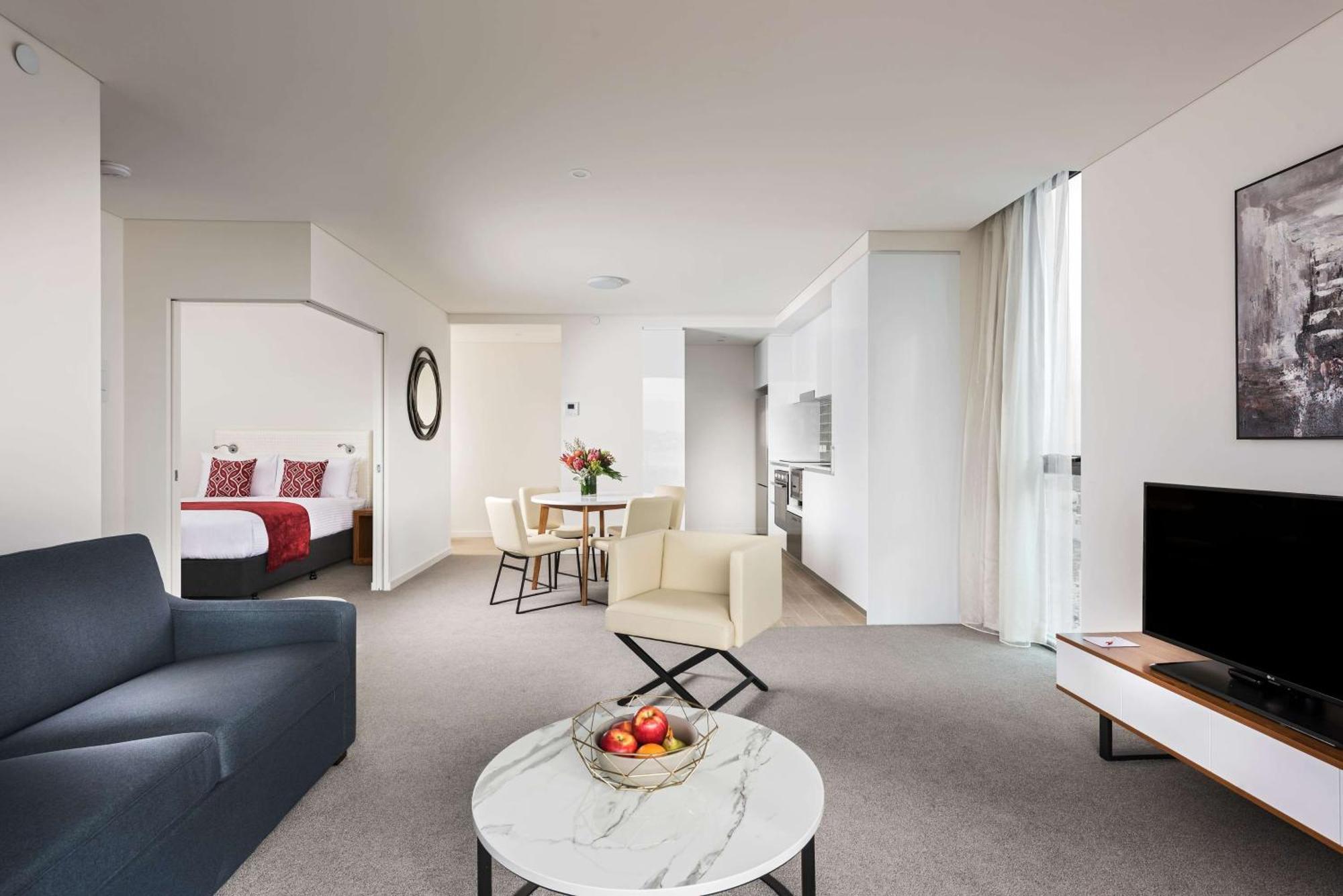 Ramada By Wyndham Vetroblu Scarborough Beach Perth Exterior foto