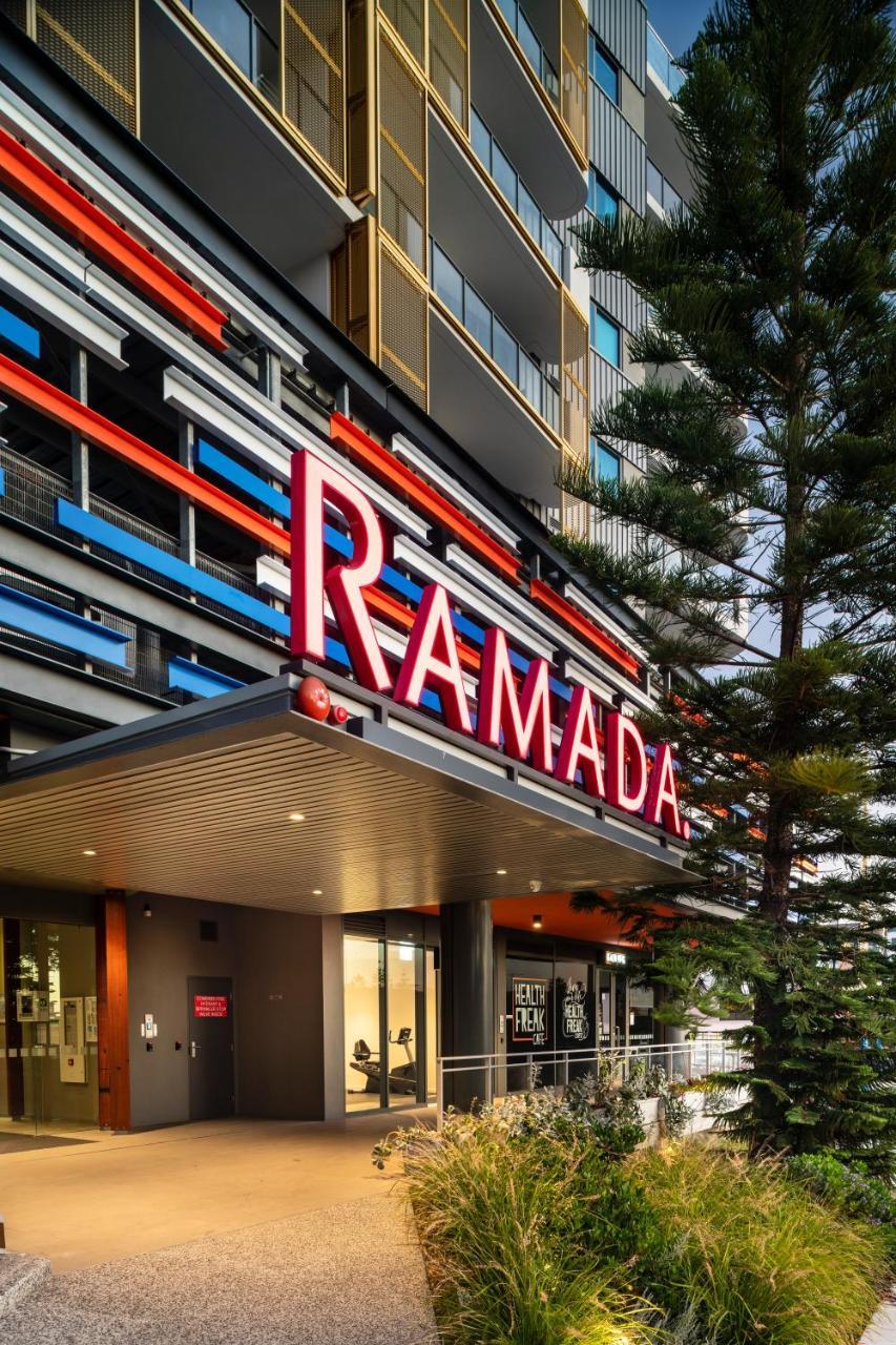 Ramada By Wyndham Vetroblu Scarborough Beach Perth Exterior foto